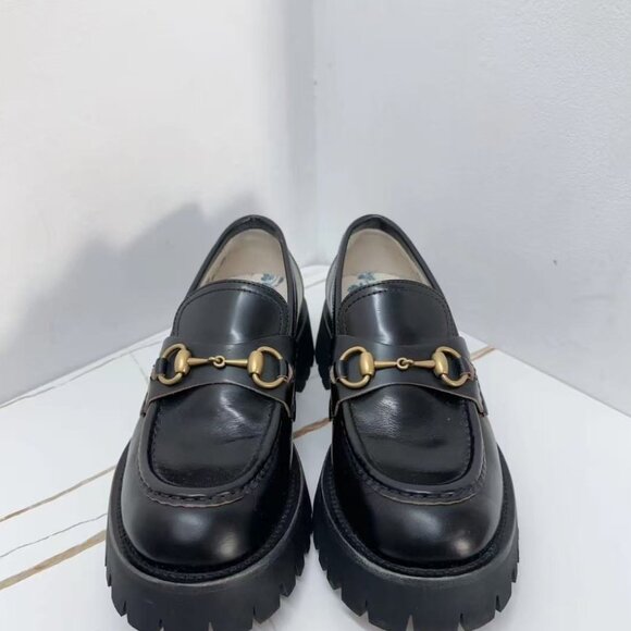 GUCCI Classic Bee Loafers - Picture 1 of 6